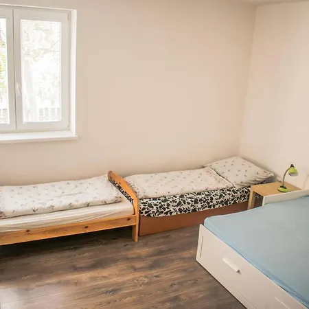 V Sukromi Samuel Gasthuis Myjava