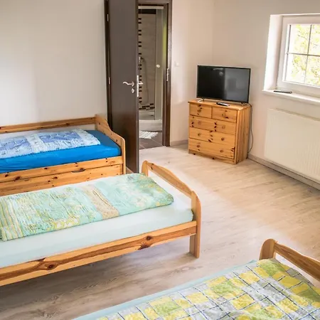 V Sukromi Samuel * Myjava