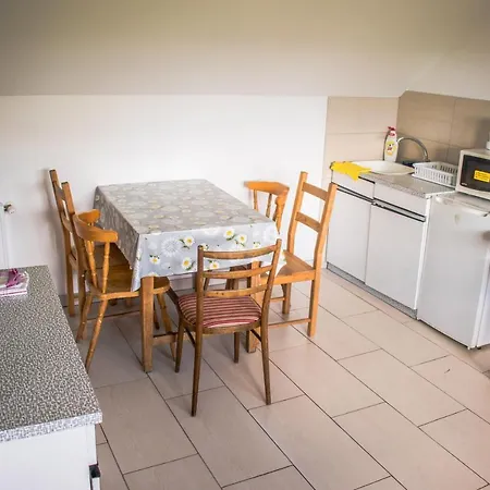 V Sukromi Samuel Gasthuis *