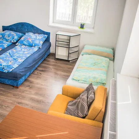 V Sukromi Samuel * Myjava