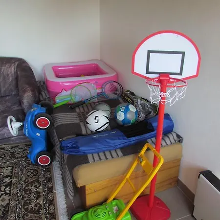 Gasthuis V Sukromi Samuel