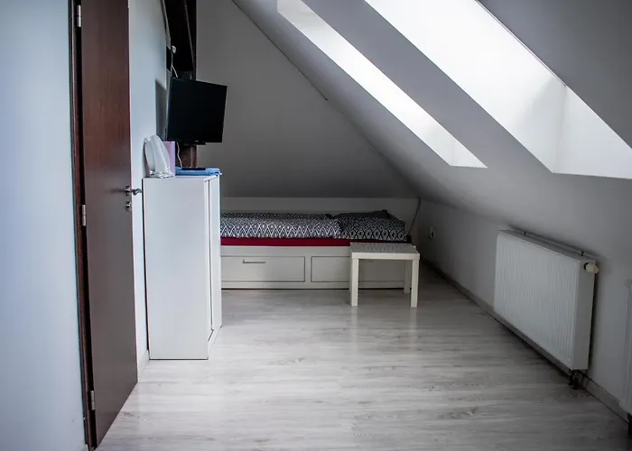 V Sukromi Samuel بيت ضيافة *