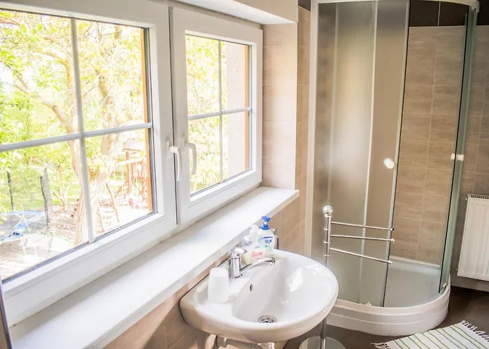 بيت ضيافة V Sukromi Samuel