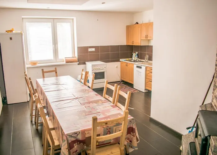 V Sukromi Samuel بيت ضيافة *