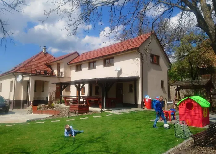 V Súkromí Samuel Casa de hóspedes Myjava
