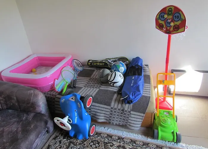 بيت ضيافة V Sukromi Samuel *