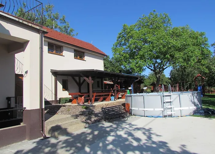 V Sukromi Samuel مييافا