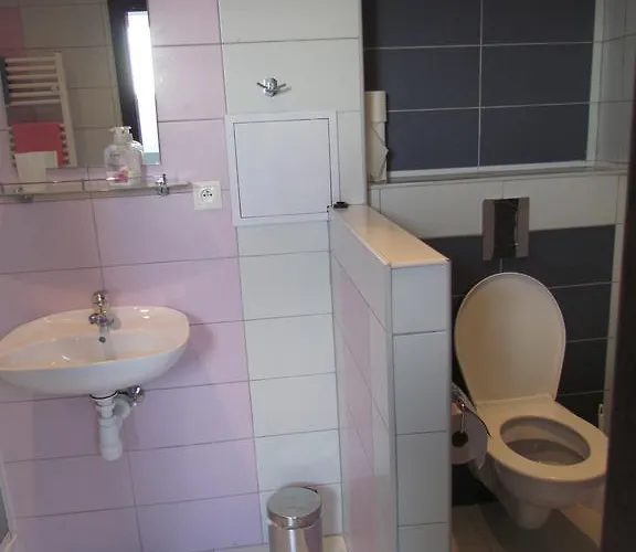 بيت ضيافة V Sukromi Samuel مييافا